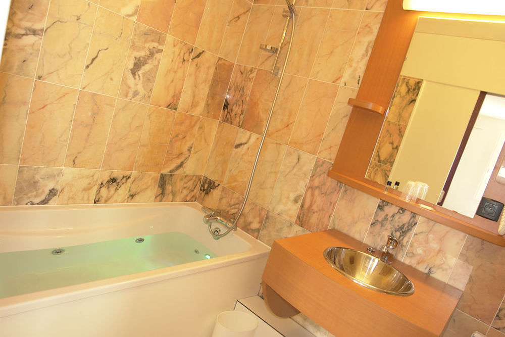 Brit Hotel Rennes Le Castel Zewnętrze zdjęcie