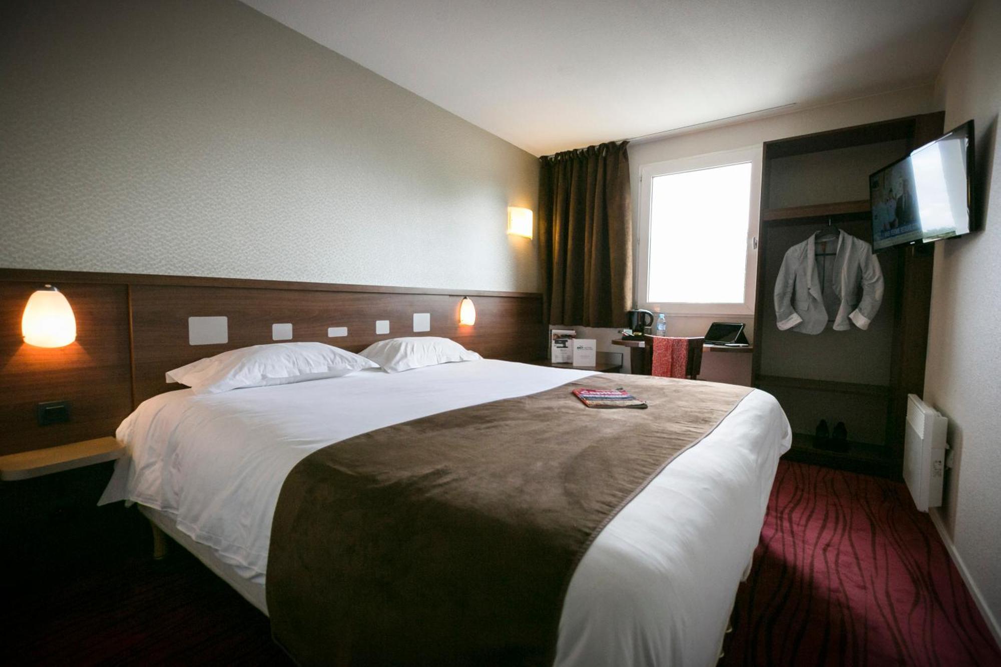 Brit Hotel Rennes Le Castel Zewnętrze zdjęcie