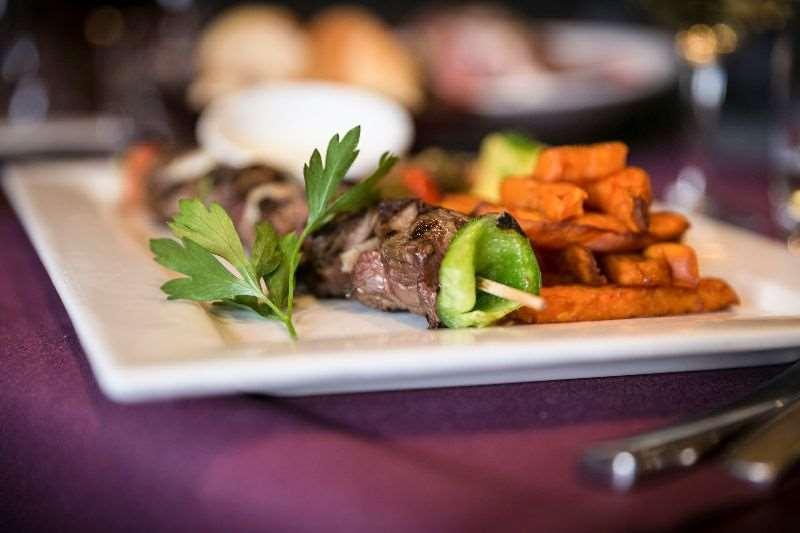 Brit Hotel Rennes Le Castel Restauracja zdjęcie